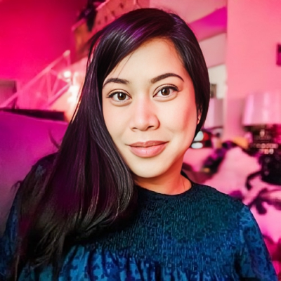 Glenda Bautista, former wife of Dave Bautista taking a selfie.